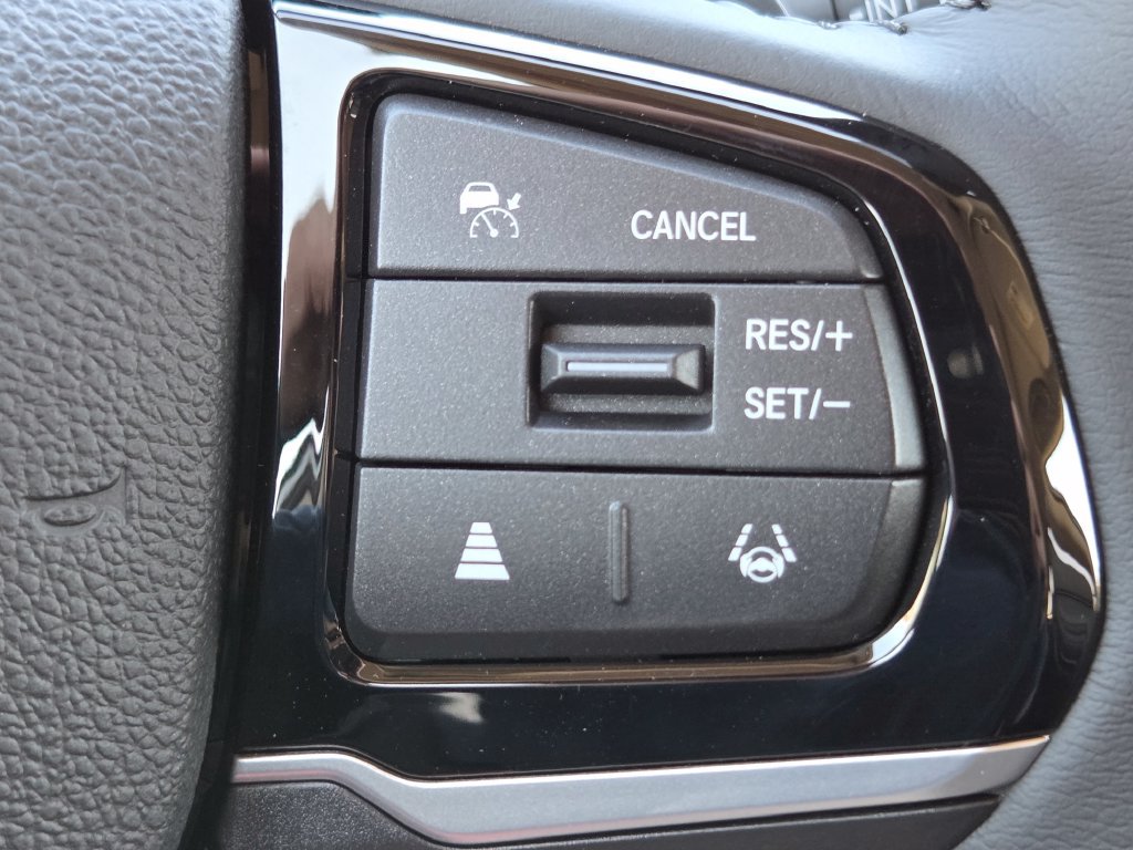 New 2027 Honda Odyssey Touring image 17