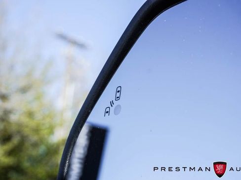 Used 2022 Ford F350 Lariat w/ Tremor Off-Road Package image 31