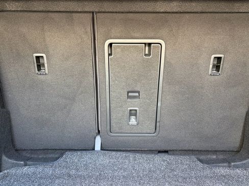 Used 2024 Volkswagen Taos S image 11