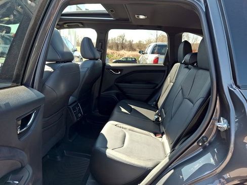 Used 2025 Subaru Forester Limited w/ Popular Package #2 image 13