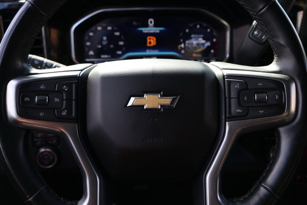 Used 2024 Chevrolet Silverado 2500 LTZ AWD/4WD image 27