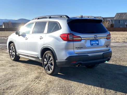 Used 2022 Subaru Ascent Onyx Edition image 12