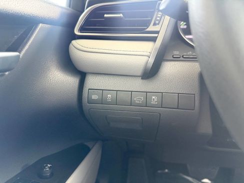 Used 2022 Toyota Camry LE image 52