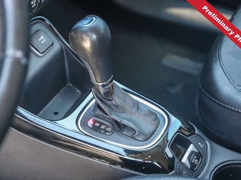 Used 2020 Jeep Compass Limited FWD image 18