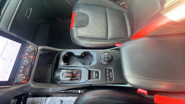 Certified 2025 Ford Ranger Raptor AWD/4WD image 17