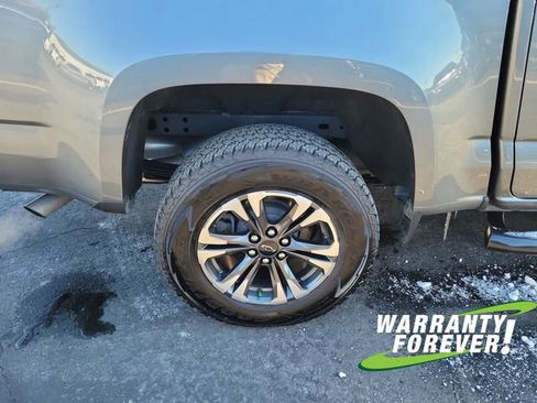 Used 2021 Chevrolet Colorado Z71 w/ Safety Package image 20