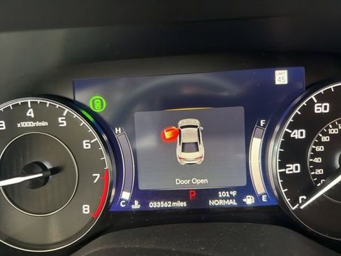 Used 2023 Acura TLX FWD image 5