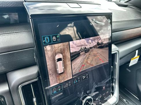 New 2026 GMC Yukon Denali w/ LPO, Floor Liner Package RWD image 29