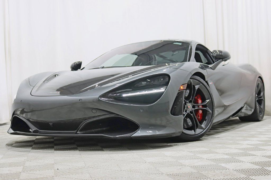 Used 2018 McLaren 720S RWD image 8