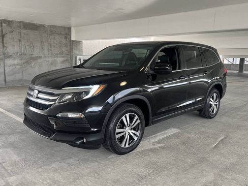 Used 2017 Honda Pilot EX-L image 8