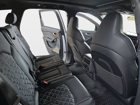 Used 2020 Audi SQ7 Prestige w/ Prestige Package AWD/4WD image 13
