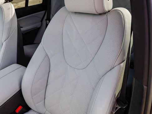 Used 2024 BMW X5 xDrive50e w/ Premium Package image 26