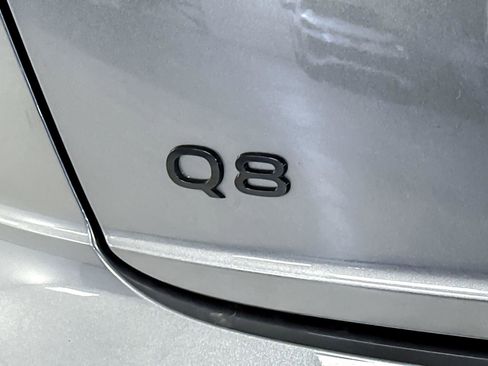 Certified 2025 Audi Q8 Prestige w/ Prestige Package image 27