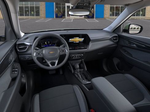 New 2026 Chevrolet TrailBlazer LT w/ Convenience Package image 15