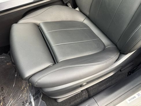 Used 2023 Mercedes-Benz EQB 300 4MATIC w/ Exclusive Package image 27