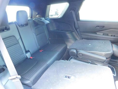 Used 2026 Nissan Pathfinder Rock Creek w/ Rock Creek Premium Package AWD/4WD image 4