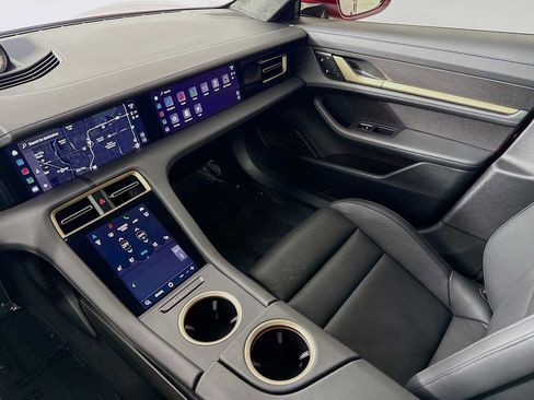 Used 2023 Porsche Taycan Turbo S image 26