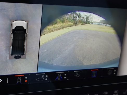 Used 2024 GMC Hummer EV 3X w/ Omega Edition image 16