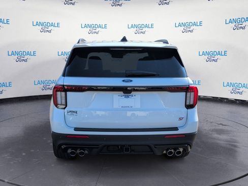 New 2026 Ford Explorer ST w/ Sun And Sound Package image 8