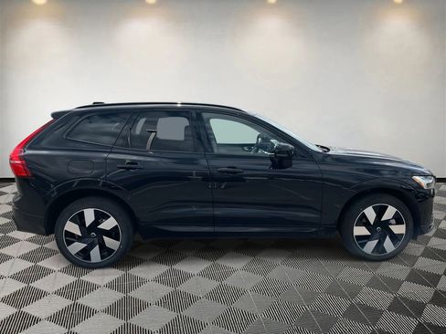 Used 2025 Volvo XC60 T8 Plus w/ Protection Package Premier image 2