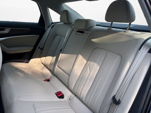 Used 2025 Audi A6 Premium Plus image 12