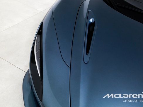 Used 2025 McLaren 750S RWD image 29