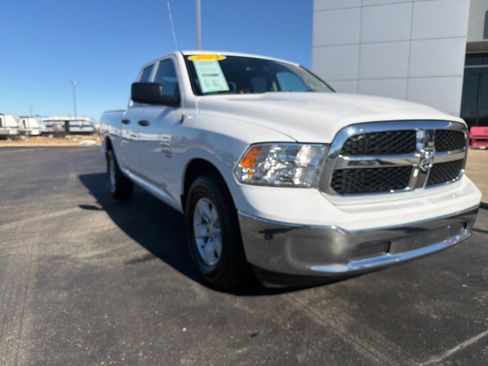 Used 2024 RAM 1500 Classic SLT image 3