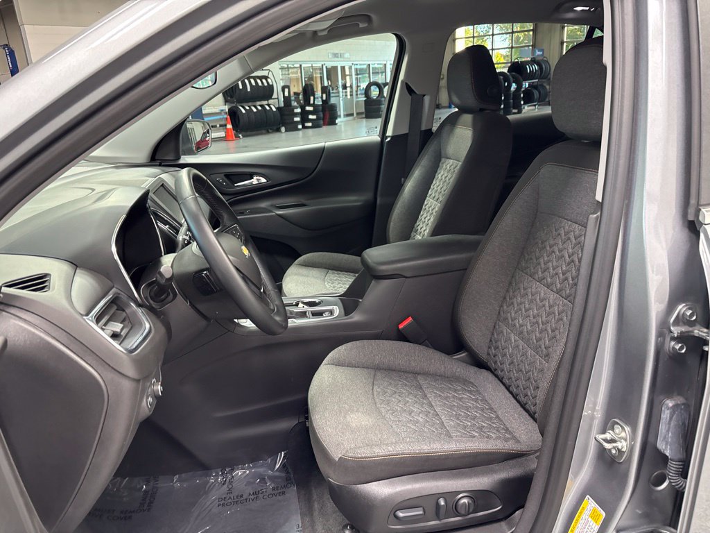 Used 2024 Chevrolet Equinox LT AWD/4WD image 9