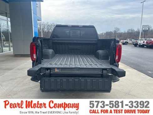 Certified 2023 GMC Sierra 1500 SLT w/ SLT Premium Plus Package AWD/4WD image 6