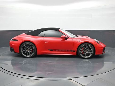 Certified 2025 Porsche 911 Carrera RWD image 20