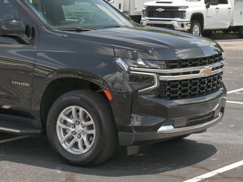 Used 2023 Chevrolet Tahoe LS RWD image 31