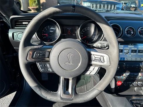 Used 2016 Ford Mustang Shelby GT350 w/ Technology Package image 21