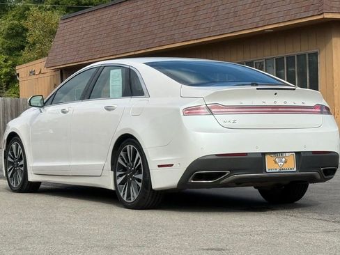 Used 2019 Lincoln MKZ Reserve AWD/4WD image 3