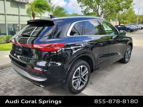 Used 2025 Audi Q5 Premium w/ Convenience Package AWD/4WD image 8