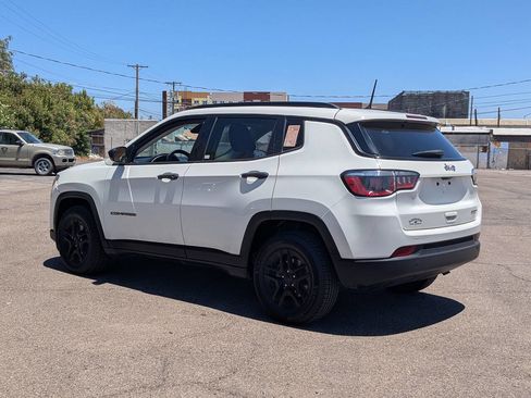 Used 2018 Jeep Compass Sport image 6