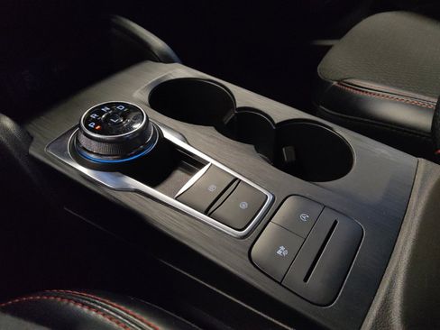 Used 2024 Ford Escape ST-Line image 26