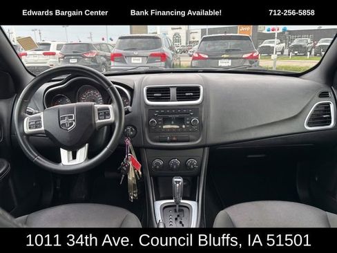Used 2013 Dodge Avenger SXT image 13