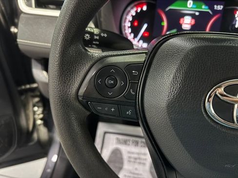 Used 2023 Toyota RAV4 XLE image 17