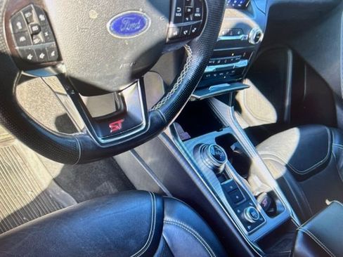 Used 2020 Ford Explorer ST w/ Premium Technology Package image 7