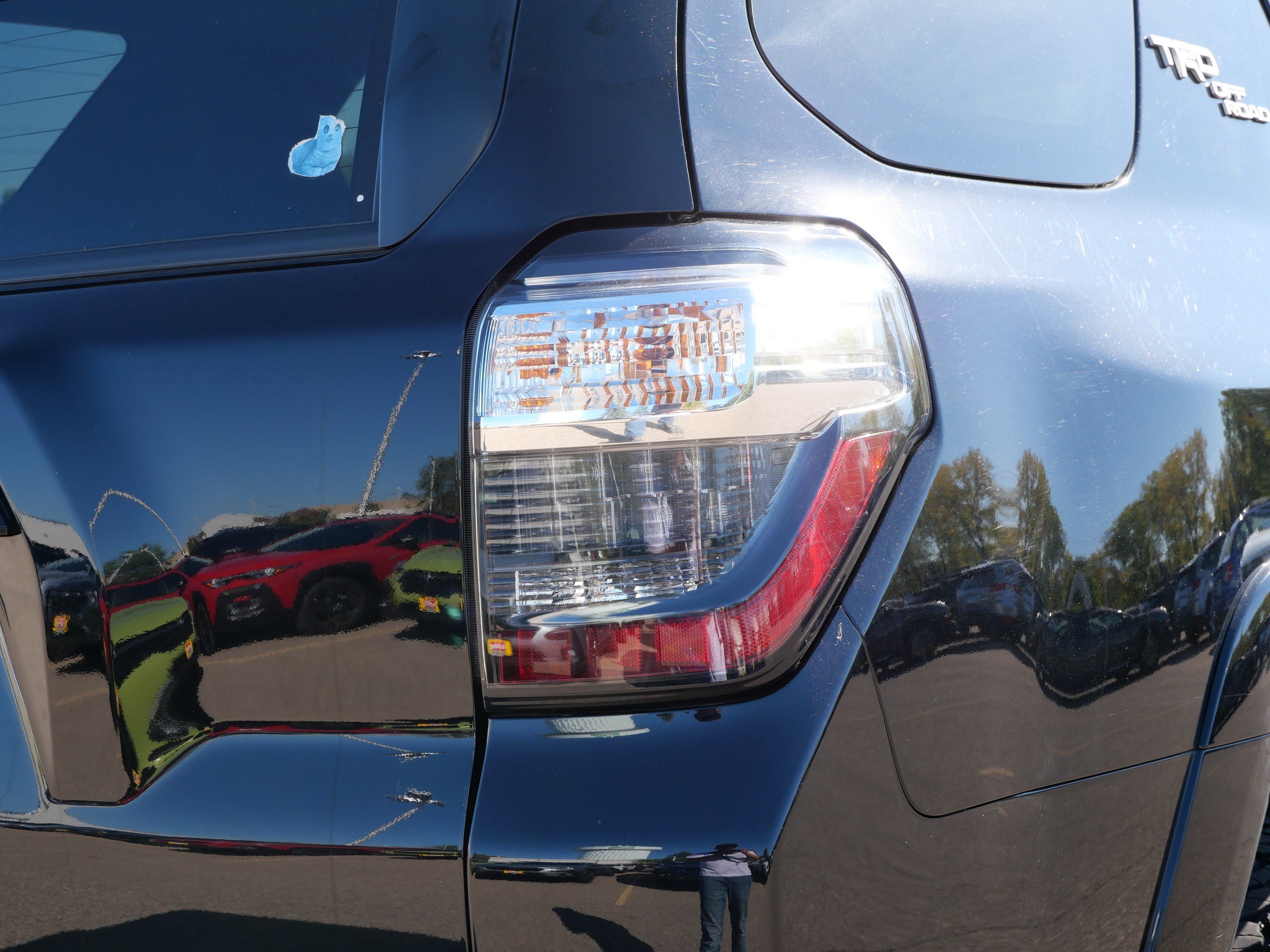 Used 2022 Toyota 4Runner TRD Off-Road Premium AWD/4WD image 17