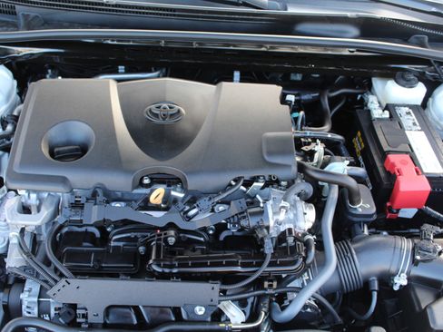 Used 2024 Toyota Camry LE image 47