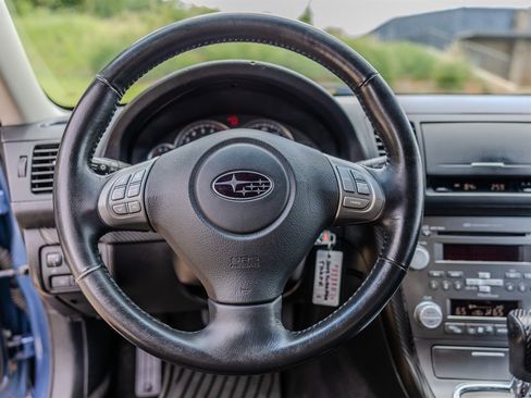 Used 2009 Subaru Outback 2.5i Limited w/ Popular Equipment Group 1C AWD/4WD image 15