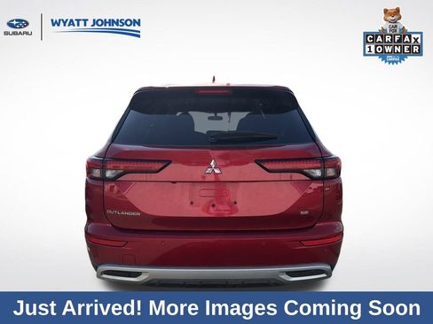 Used 2024 Mitsubishi Outlander SE image 5