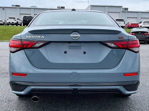 Used 2025 Nissan Sentra SR w/ Trunk Package FWD image 6