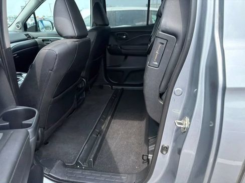 Used 2019 Honda Ridgeline RTL image 8