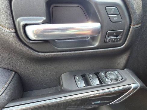 Certified 2021 GMC Sierra 1500 AT4 w/ AT4 Premium Package AWD/4WD image 34