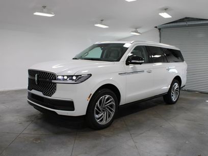 New 2026 Lincoln Navigator L Reserve