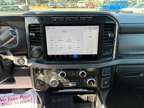 Used 2024 Ford F350 Platinum w/ FX4 Off-Road Package image 16