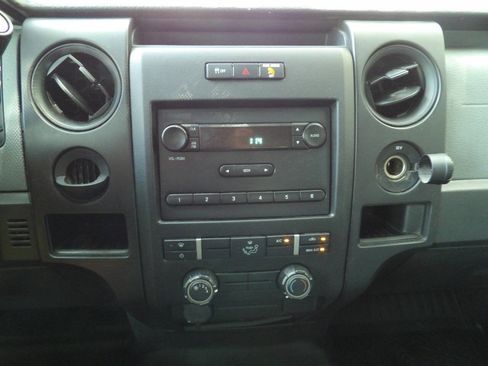 Used 2014 Ford F150 XL image 28