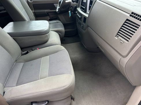 Used 2009 Dodge Ram 2500 Truck SLT AWD/4WD image 14